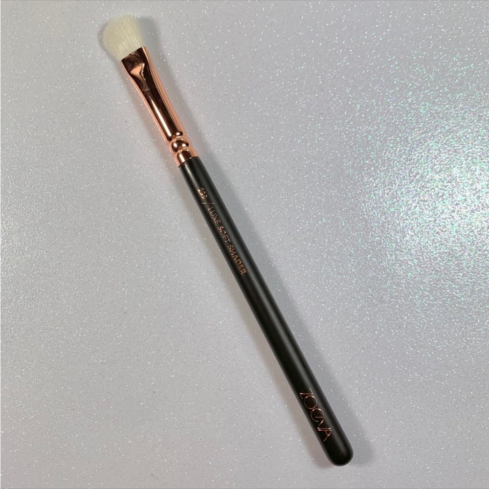 Zoeva 239 Brush